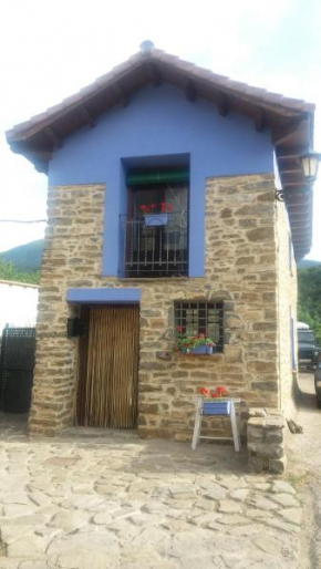 Отель La Casa Azul  Йоса Де Собремонте